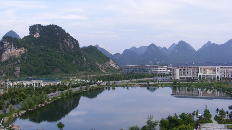 汽车电子代工：揭秘报价单背后的关键要素